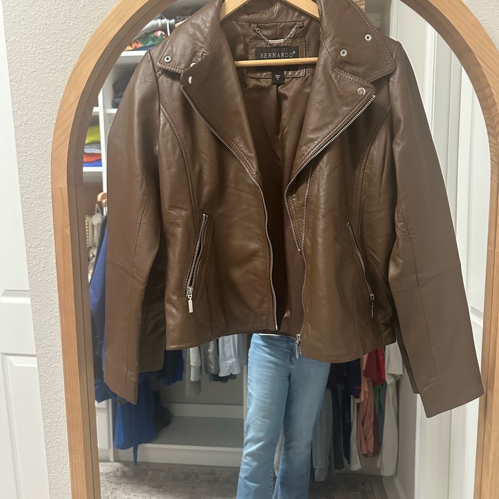 Bernardo Brown Leather Moto Jacket - Picture 4 of 9